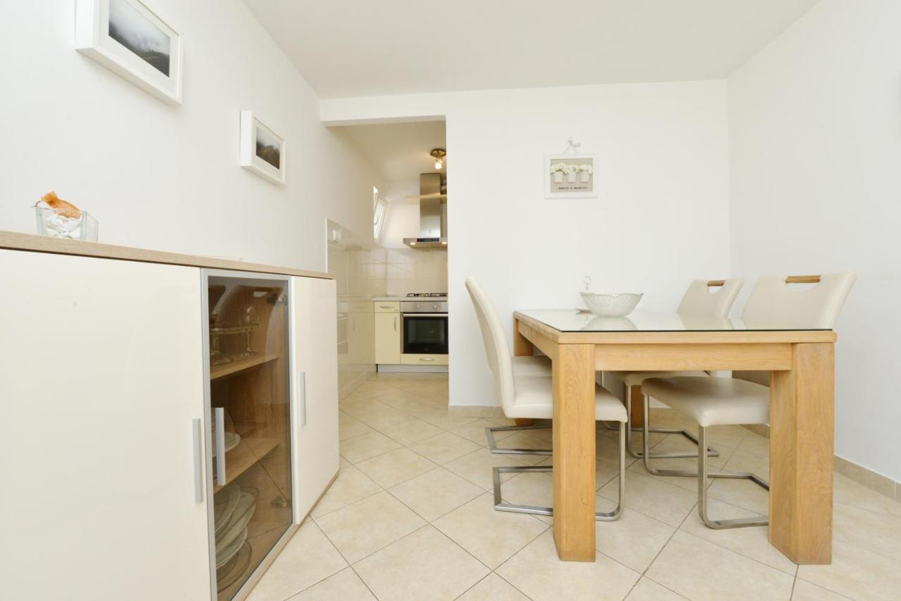 Lorena Apartment ザダル エクステリア 写真